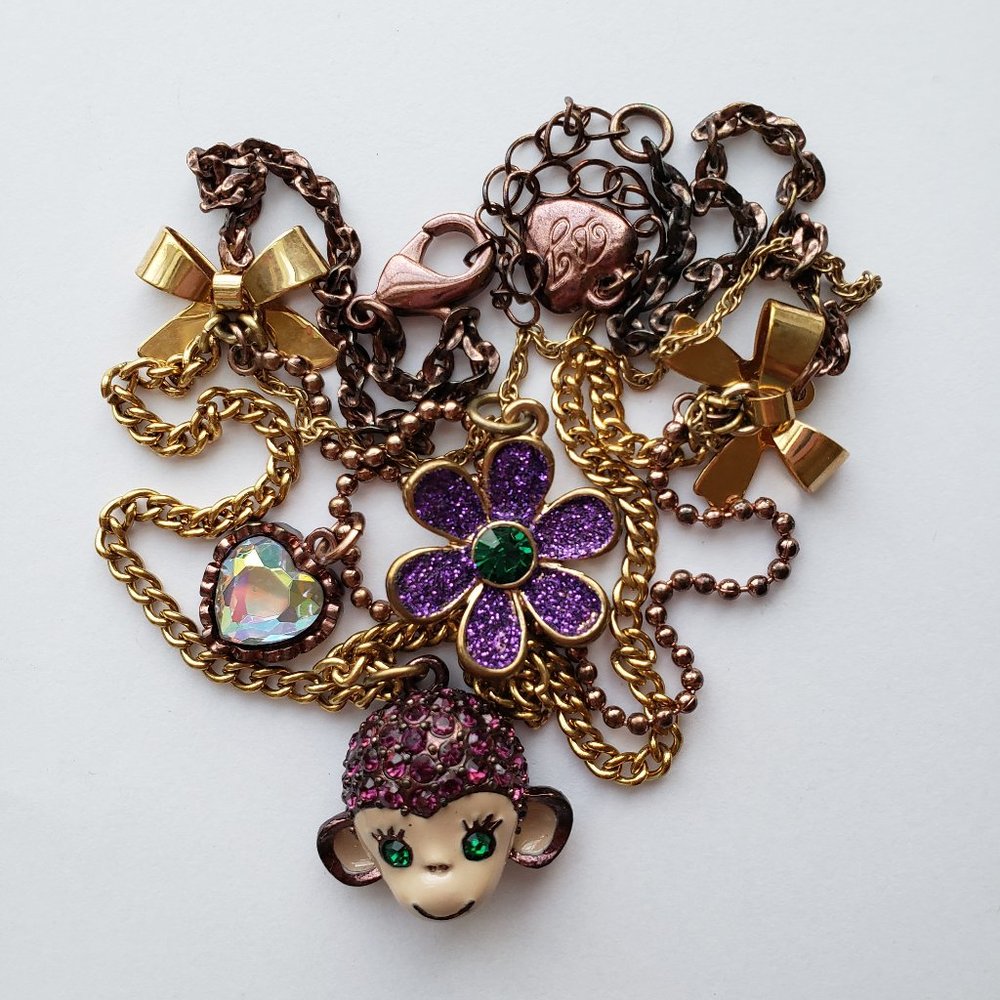 Betsey Johnson Layer Necklace. NWOT. - Picture 3 of 12